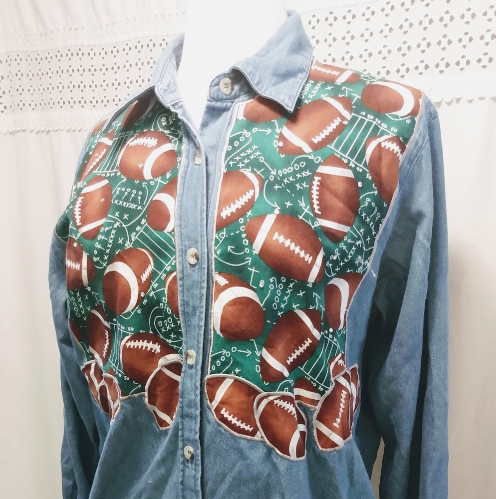 Quacker Factory M Long Sleeve Button down Shirt Football sports game Blouse Jean